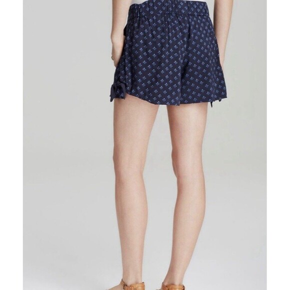 Free People Printed Side Tie Shorts Women's size M - Picture 2 of 10